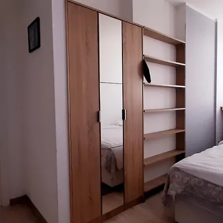 Ljermontov Apartment *